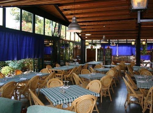 Hotel Il Granaio Порто-Мантовано Экстерьер фото