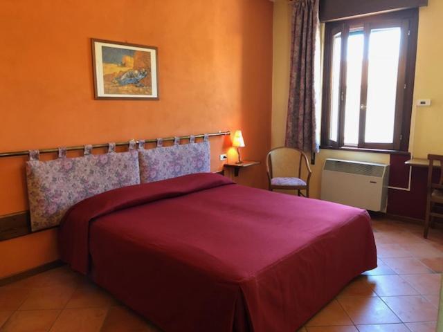 Hotel Il Granaio Порто-Мантовано Экстерьер фото